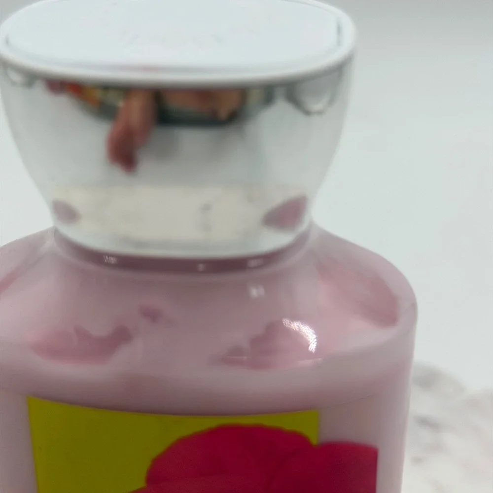 Bath & Body Works Mad About You Lotion 8oz Discontinued Signature Collection